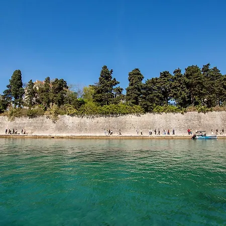 شقة Three Pearls Deluxe By The Sea