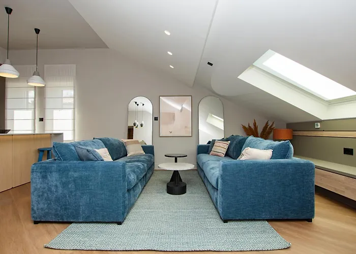 Three Pearls Deluxe By The Sea شقة زادار