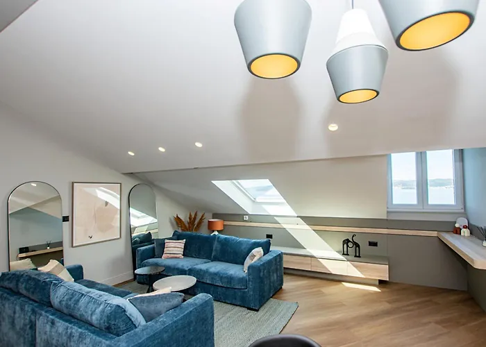 Three Pearls Deluxe By The Sea Lägenhet Zadar