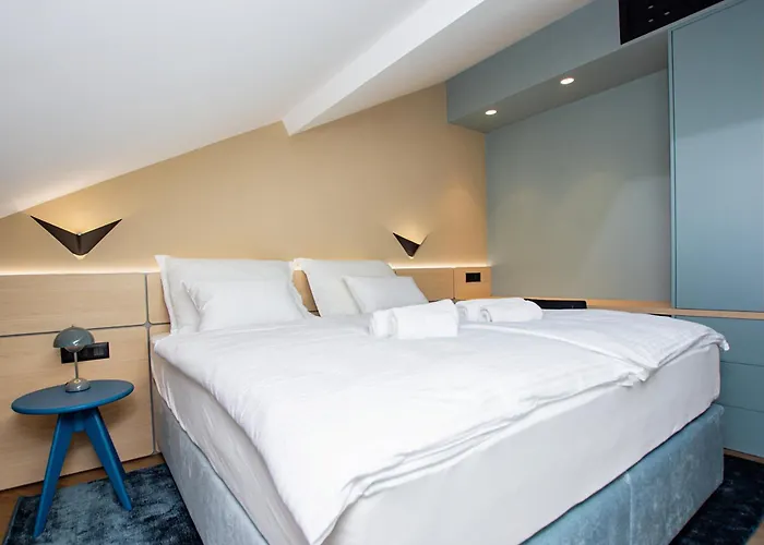 Three Pearls Deluxe By The Sea شقة *