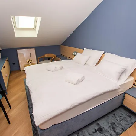 Three Pearls Deluxe By The Sea Lejlighed Zadar